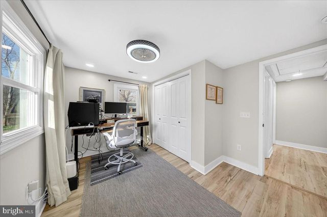 2505 W DENNEYS RD, Dover, DE 19904