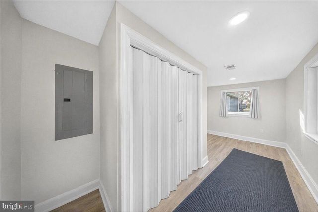 2505 W DENNEYS RD, Dover, DE 19904