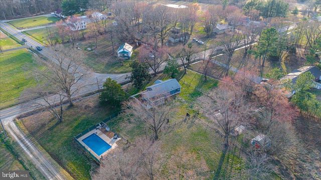 2505 W DENNEYS RD, Dover, DE 19904