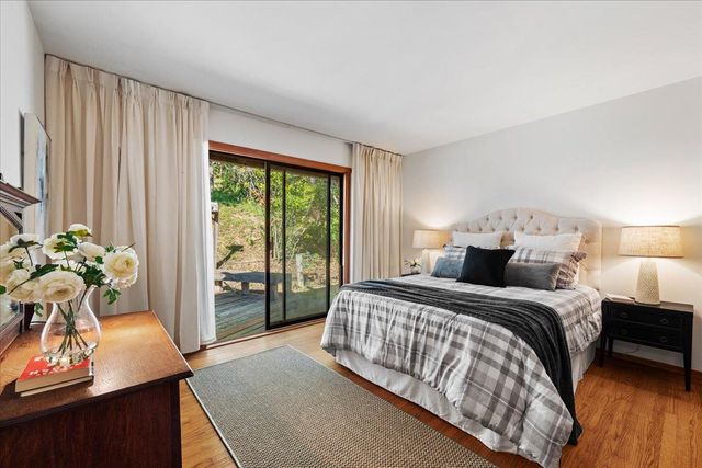 208 Canyon Drive, Portola Valley, CA 94028