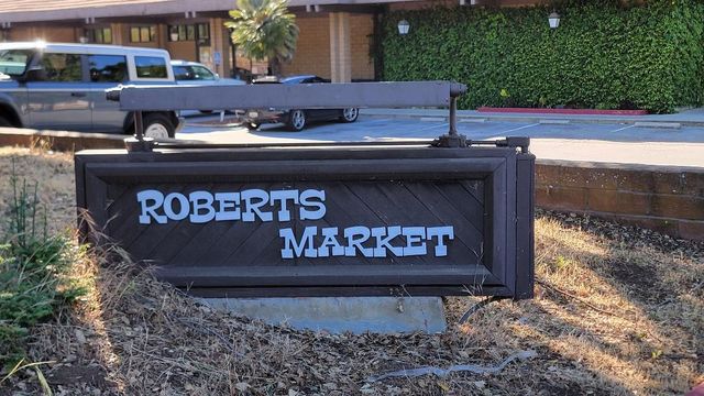 208 Canyon Drive, Portola Valley, CA 94028