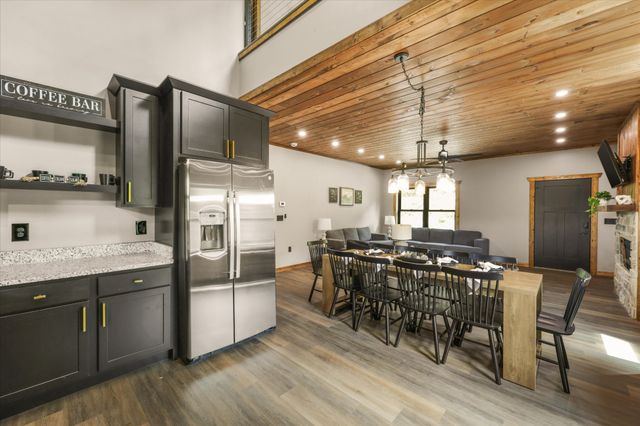 3414 Sugar Maple Loop Rd, Sevierville, TN 37862