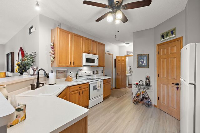 13049 Europa Trail Way N D, Hugo, MN 55038