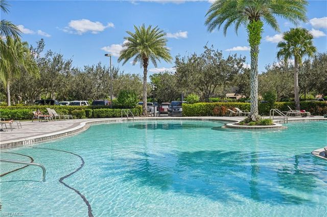 1751 Alameda DR, Naples, FL 34120