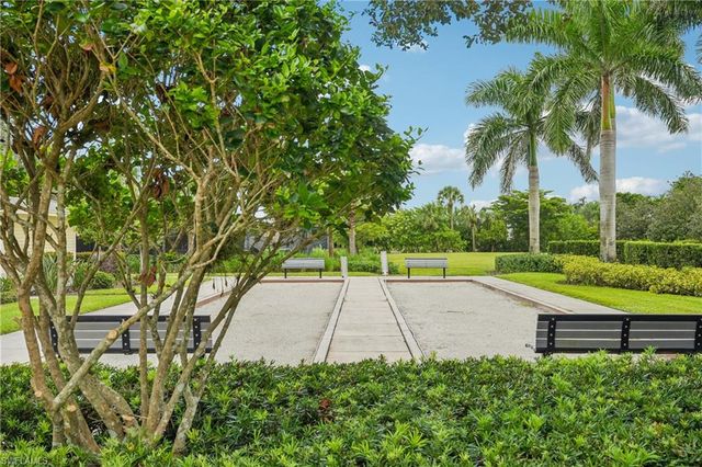 1751 Alameda DR, Naples, FL 34120