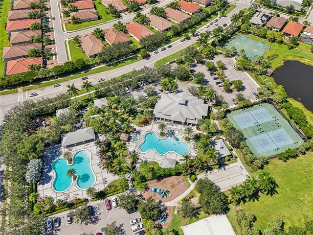 1751 Alameda DR, Naples, FL 34120