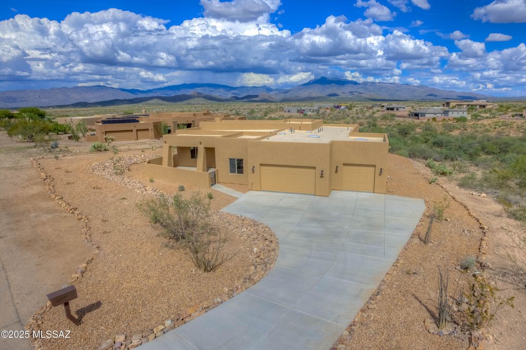 13407 S Sundown Ranch Road, Vail, AZ 85641