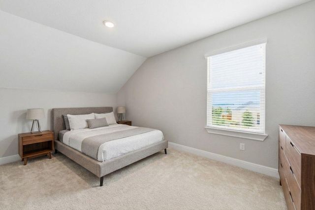 513 Barnhill LOOP, Dripping Springs, TX 78620