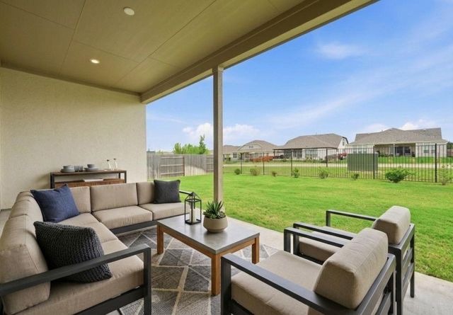 513 Barnhill LOOP, Dripping Springs, TX 78620