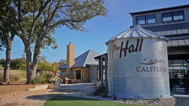 513 Barnhill LOOP, Dripping Springs, TX 78620