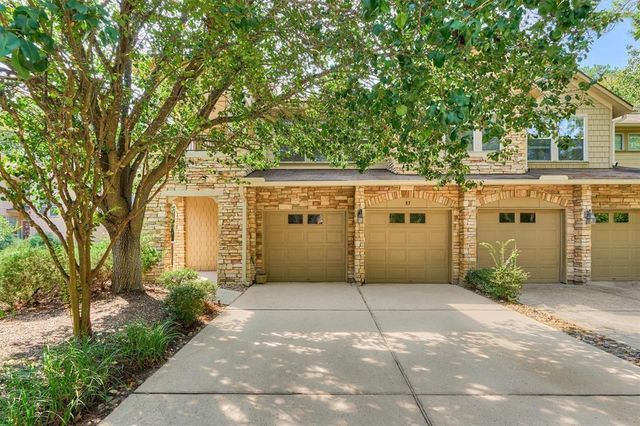 87 Woodlily Place, The Woodlands, TX 77382