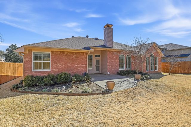 2729 Pinehurst Drive, Grapevine, TX 76051