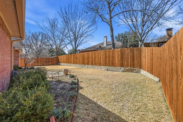 2729 Pinehurst Drive, Grapevine, TX 76051