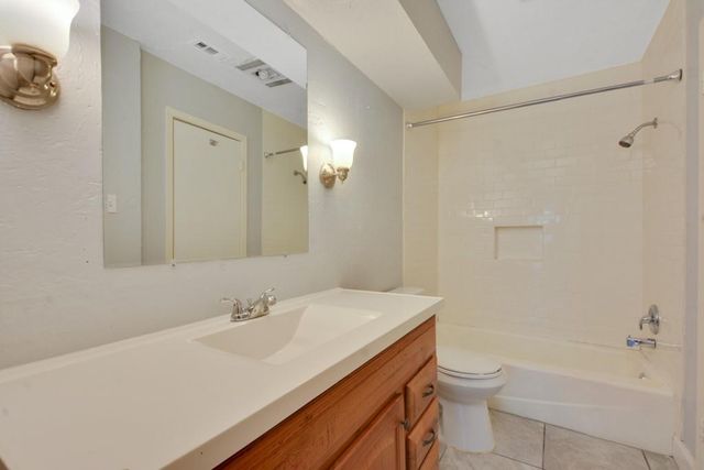 6020 Westcreek DR A, Austin, TX 78749