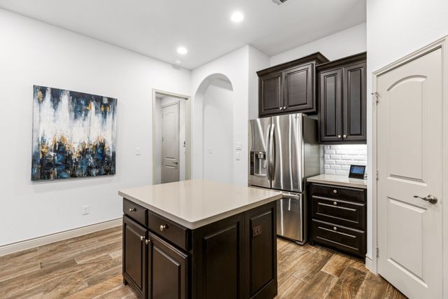 8604 Holliday Creek Way, Mckinney, TX 75071