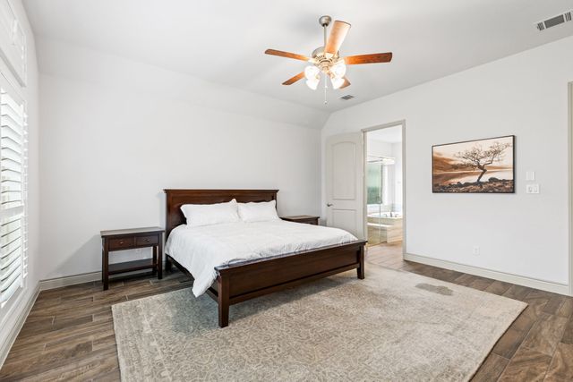 8604 Holliday Creek Way, Mckinney, TX 75071