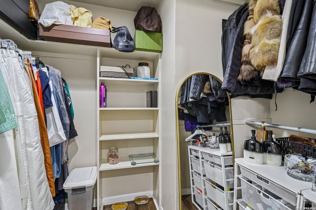 3102 Eisenhauer Rd Apt E34, San Antonio, TX 78209