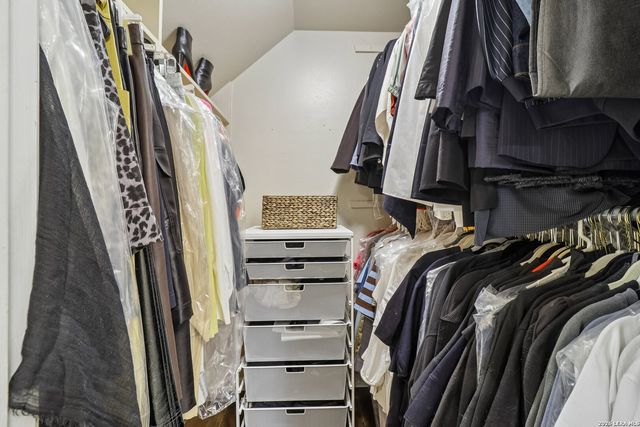 3102 Eisenhauer Rd Apt E34, San Antonio, TX 78209