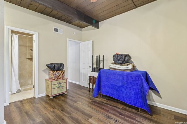 3102 Eisenhauer Rd Apt E34, San Antonio, TX 78209