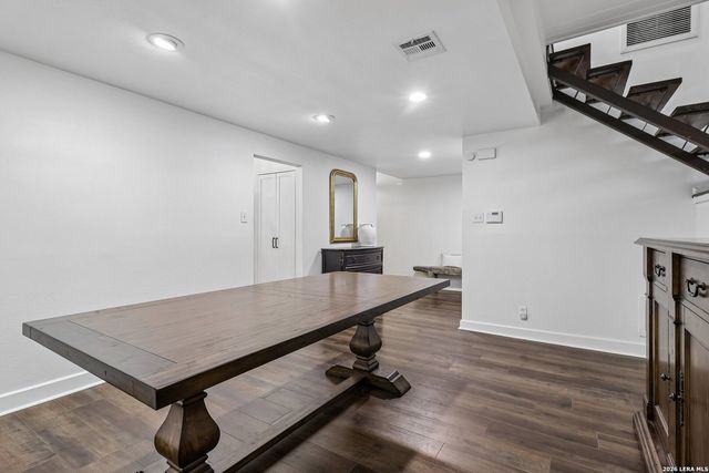 3102 Eisenhauer Rd Apt E34, San Antonio, TX 78209