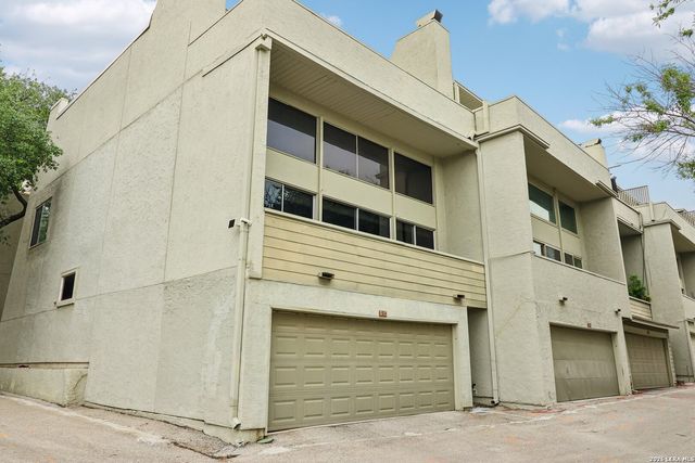 3102 Eisenhauer Rd Apt E34, San Antonio, TX 78209