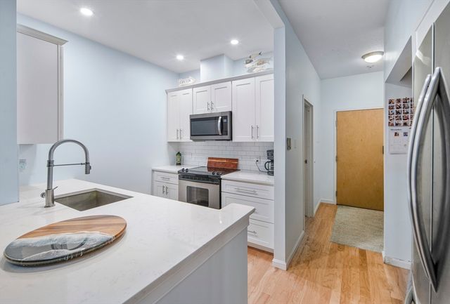106 13th Street 225, Boston, MA 02129