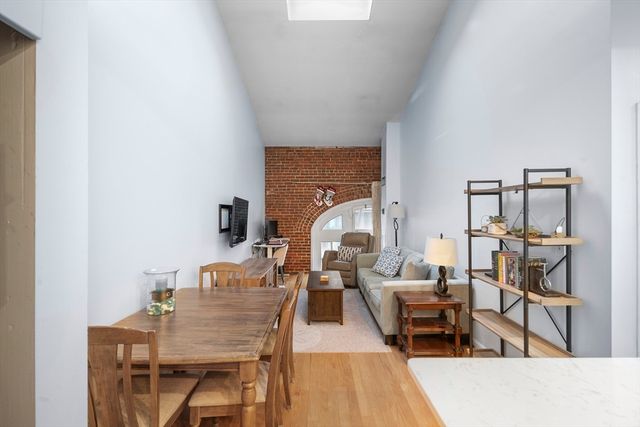 106 13th Street 225, Boston, MA 02129