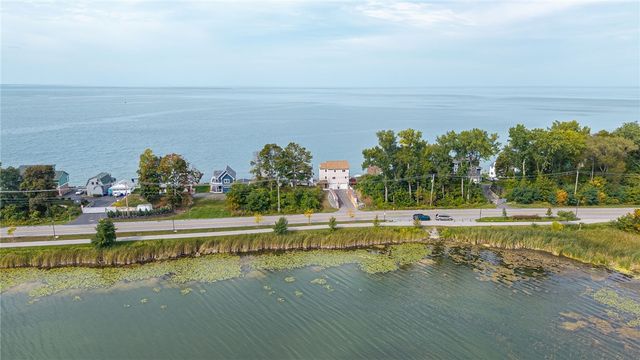 370 Lake Road, Webster, NY 14580