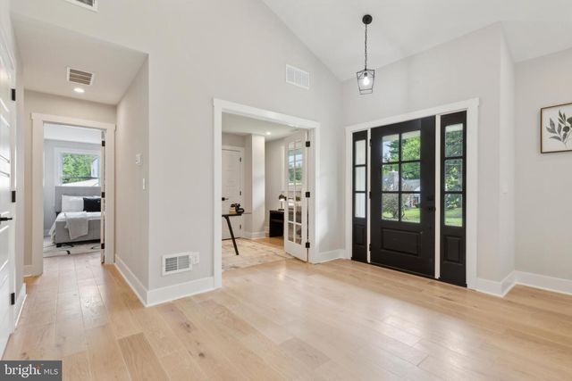 104 FURLONG AVE, Newtown Square, PA 19073