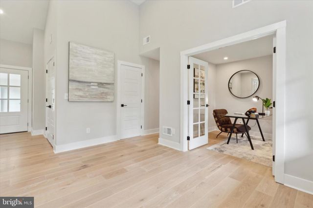 104 FURLONG AVE, Newtown Square, PA 19073