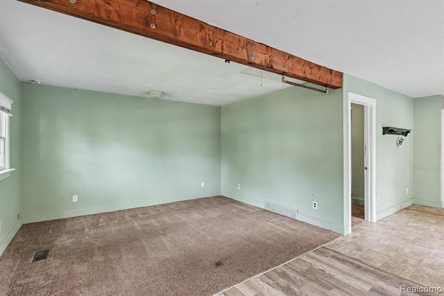 18415 Five Points Street, Redford, MI 48240