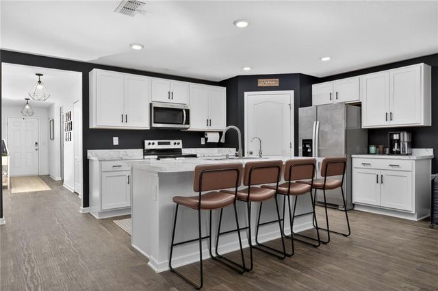 100 Landing Boulevard, Woodbine, GA 31569