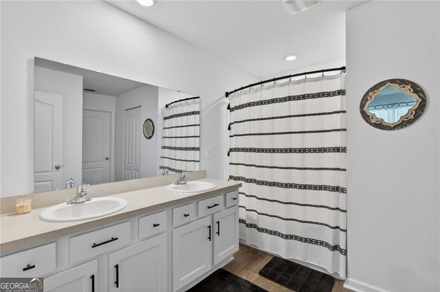 100 Landing Boulevard, Woodbine, GA 31569