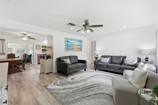 2321 BLACK OAK LANE, Clearwater, FL 33763