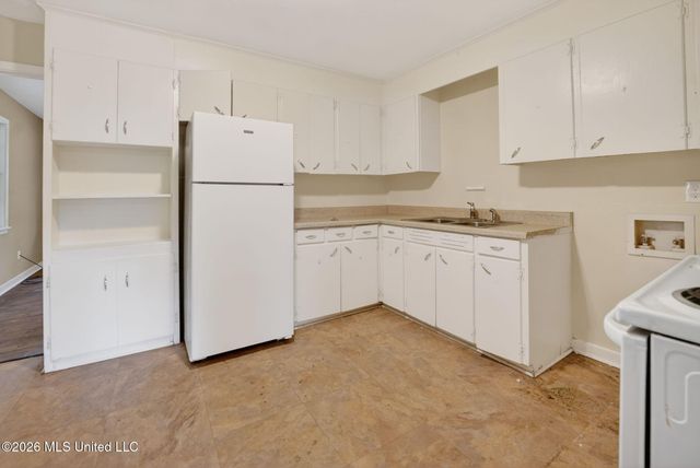 5656 Plemon Street, Jackson, MS 39206