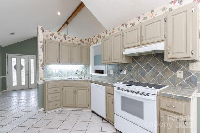 3033 River Ridge Drive, Gastonia, NC 28056