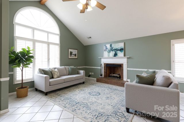 3033 River Ridge Drive, Gastonia, NC 28056