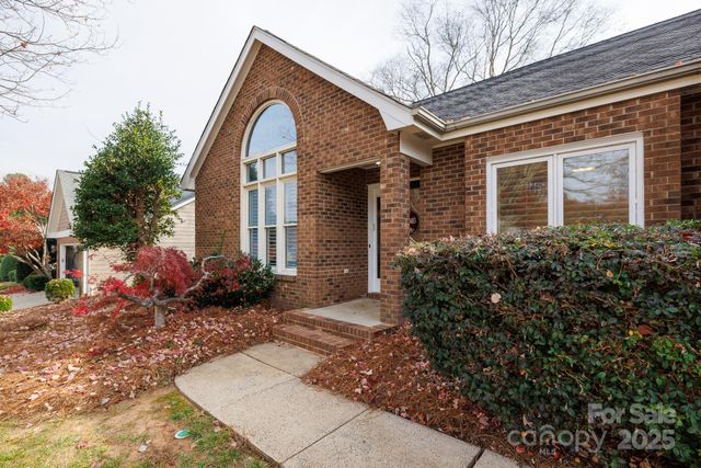 3033 River Ridge Drive, Gastonia, NC 28056