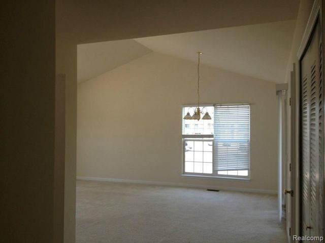 44316 LAKEPOINTE, Sterling Heights, MI 48313