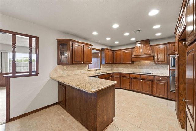 7409 NW 116th Street, Oklahoma City, OK 73162