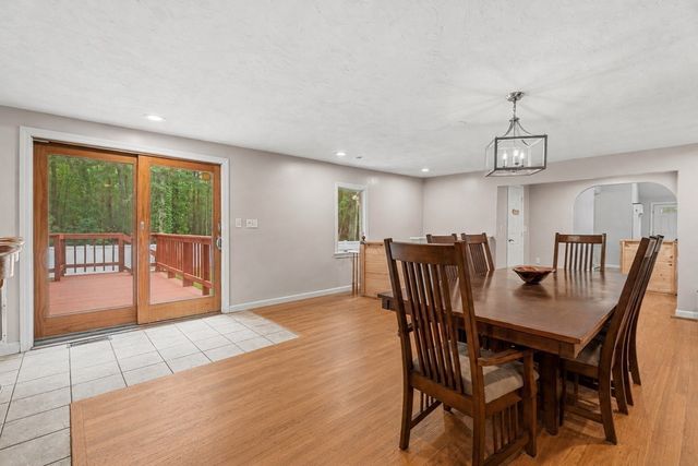 10 Albert, Billerica, MA 01821