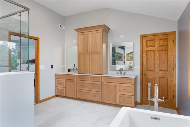 24633 W 103rd Street, Naperville, IL 60564