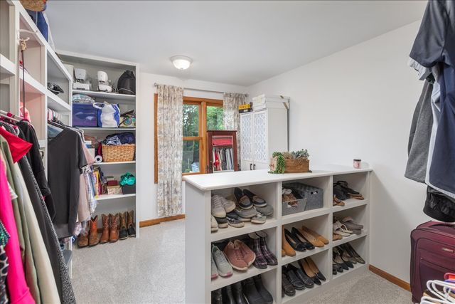 24633 W 103rd Street, Naperville, IL 60564