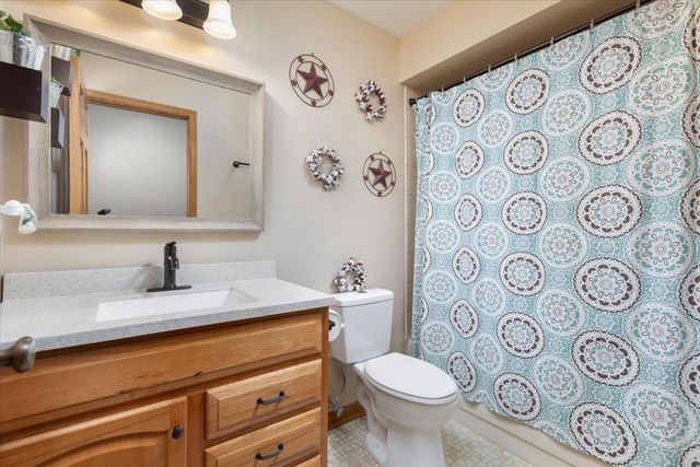 24633 W 103rd Street, Naperville, IL 60564