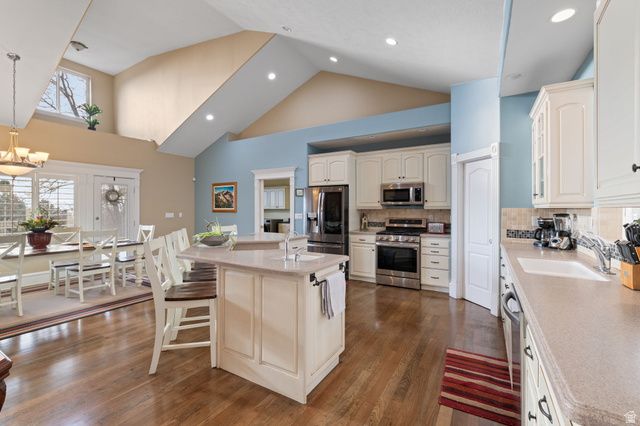 4640 N BROOKSHIRE CIR, Provo, UT 84604