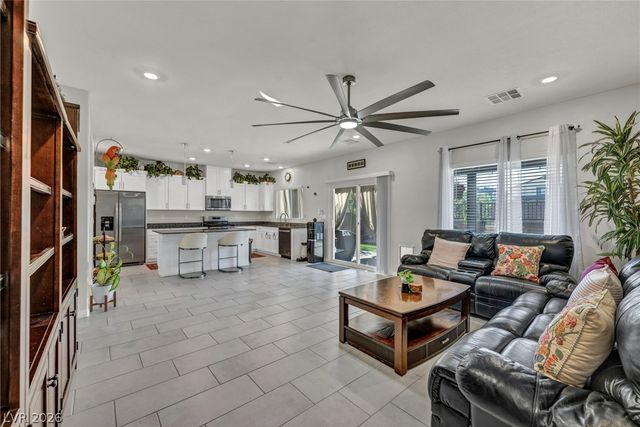 7543 Marie Brook Lane, North Las Vegas, NV 89084