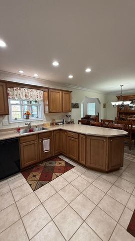 100 South Court A, Richmond, KY 40475