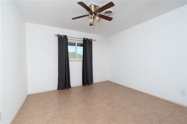 1500 Kenwood Dr, Aransas Pass, TX 78336