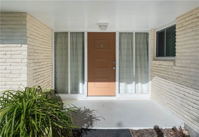 1500 Kenwood Dr, Aransas Pass, TX 78336