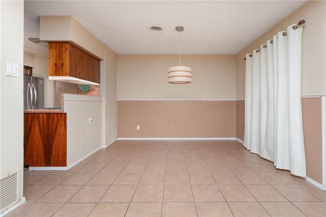 1500 Kenwood Dr, Aransas Pass, TX 78336